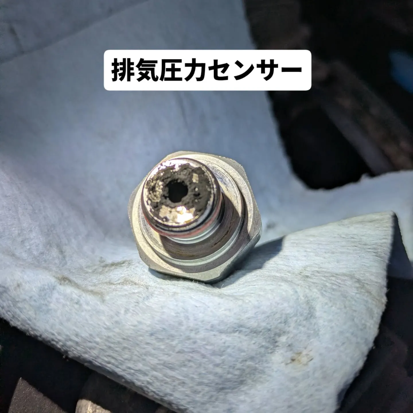 BMW X1 F48 ディーゼルエンジンの修理風景🌴