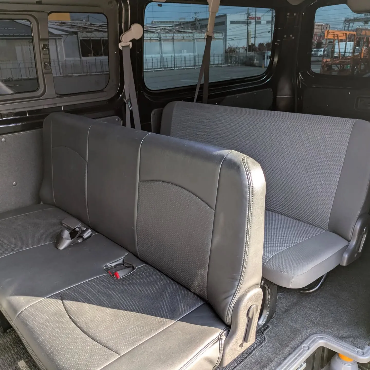 本日は仕入れた車両をお迎えに来ました✨